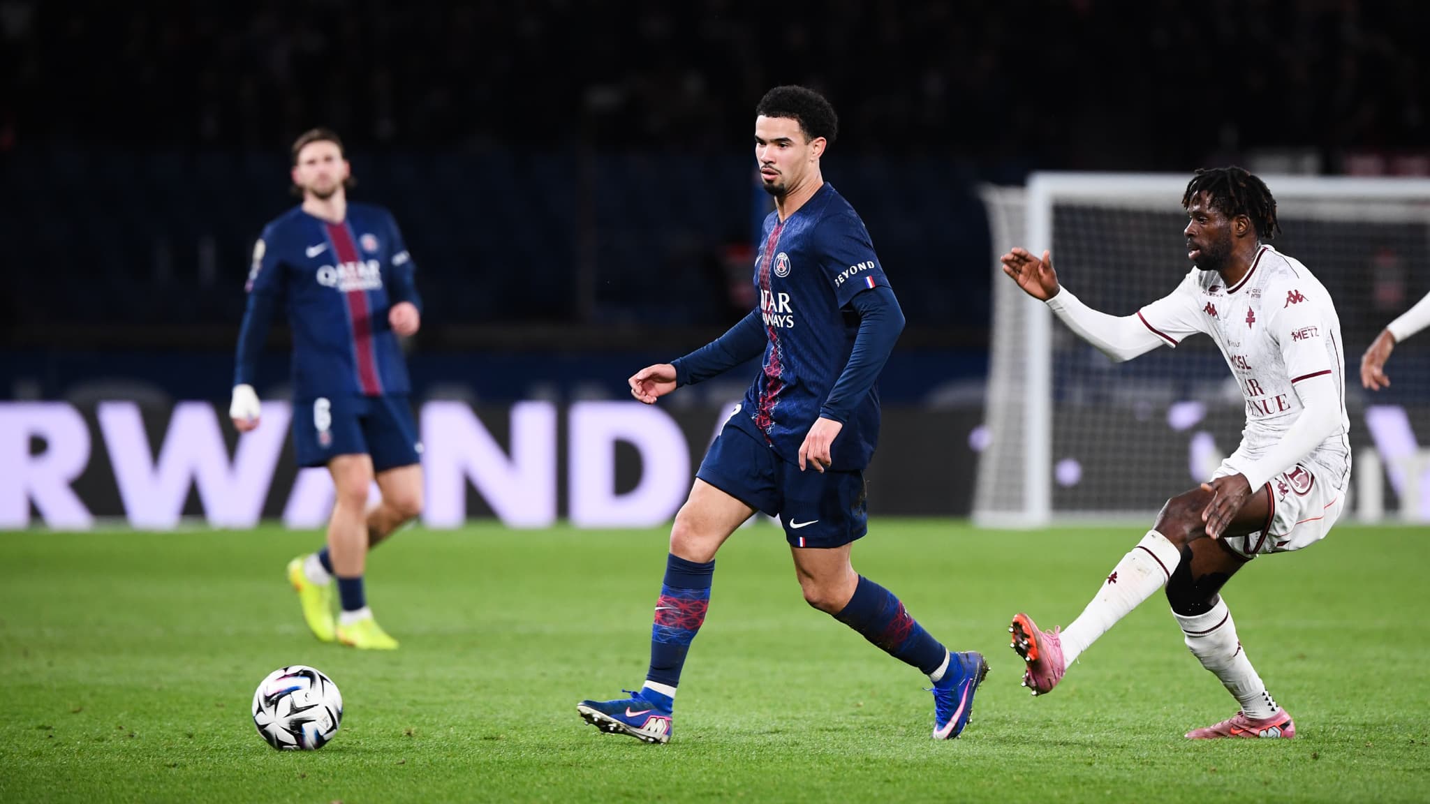 “Merveilleux d’avoir un joueur comme lui”, Luis Enrique dithyrambique au sujet de la transformation de Warren Zaïre-Emerynomadictrails